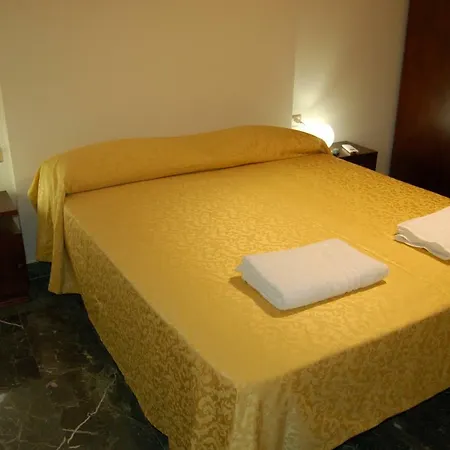 Manzoni Πανσιόν