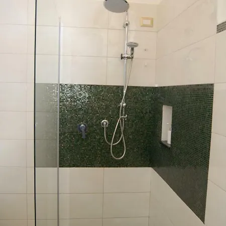 Πανσιόν Manzoni Κάλιαρι